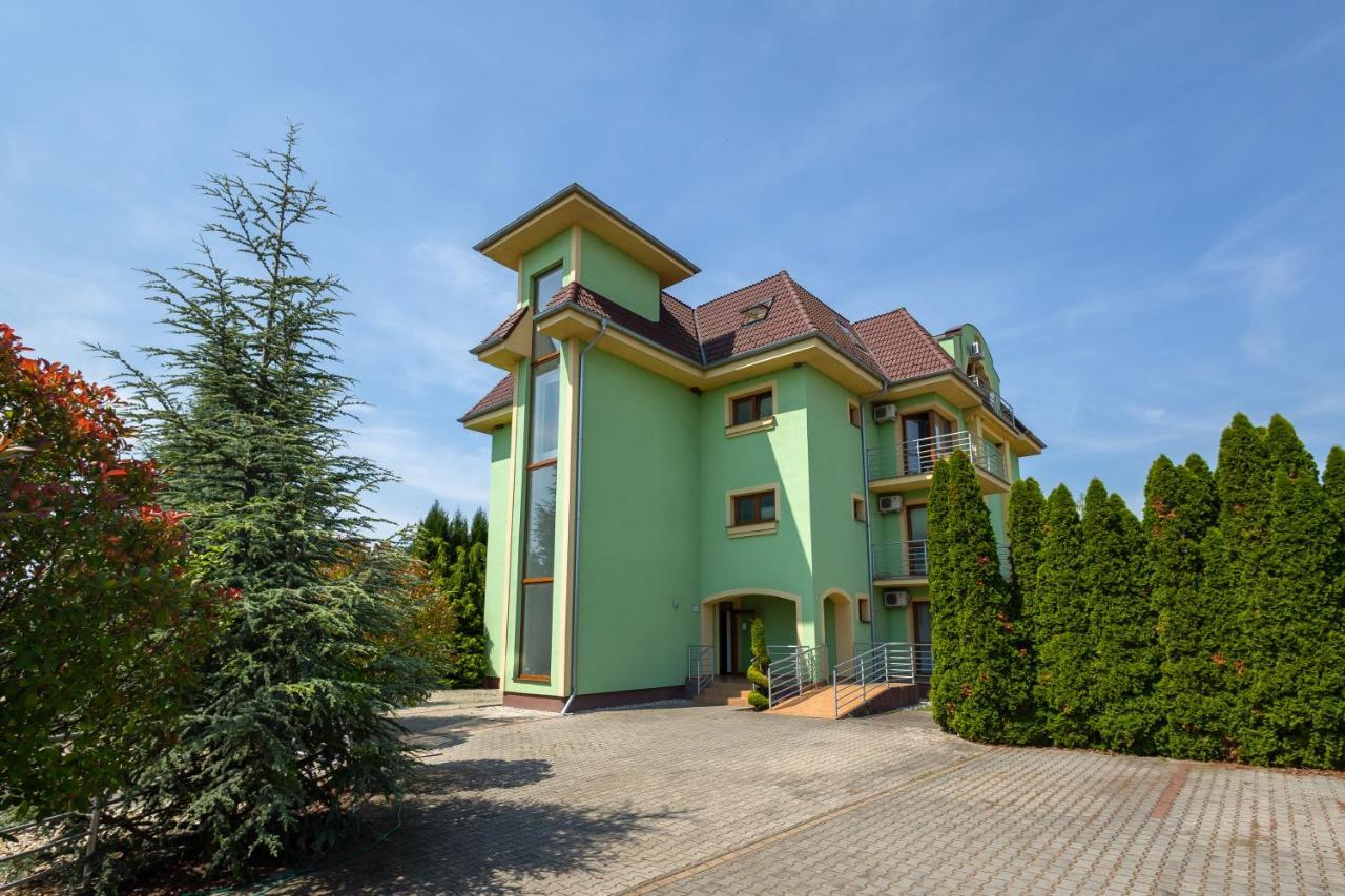 Pensionbb Veľký Meder Zewnętrze zdjęcie